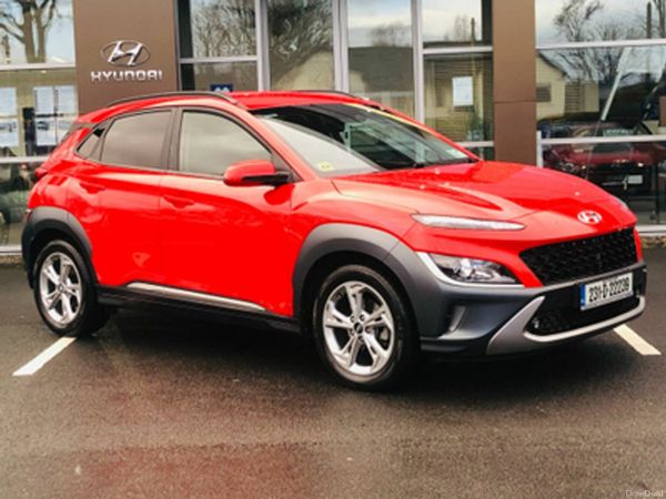 Hyundai KONA MPV, Petrol, 2023, Red