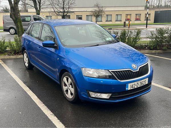 Skoda Rapid Hatchback, Petrol, 2014, Blue