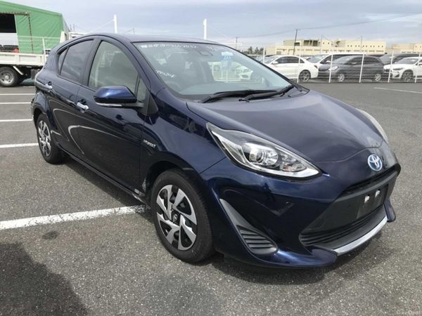 Toyota Aqua Hatchback, Petrol Hybrid, 2020, Blue