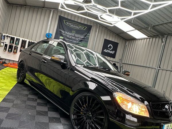 Mercedes-Benz C-Class Saloon, Diesel, 2010, Black