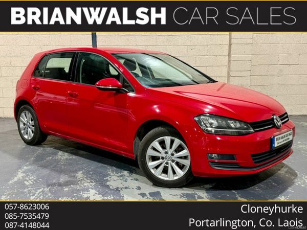 Volkswagen Golf Hatchback, Petrol, 2015, Red