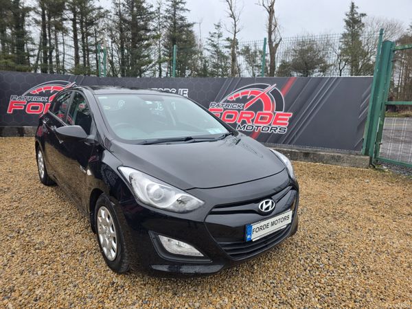 Hyundai i30 Hatchback, Petrol, 2013, Black