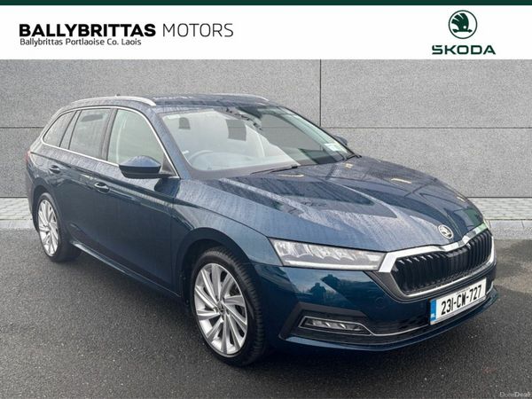 Skoda Octavia Estate, Diesel, 2023, Blue