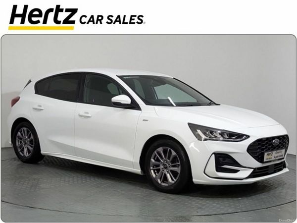 Ford Focus Hatchback, Diesel, 2023, White