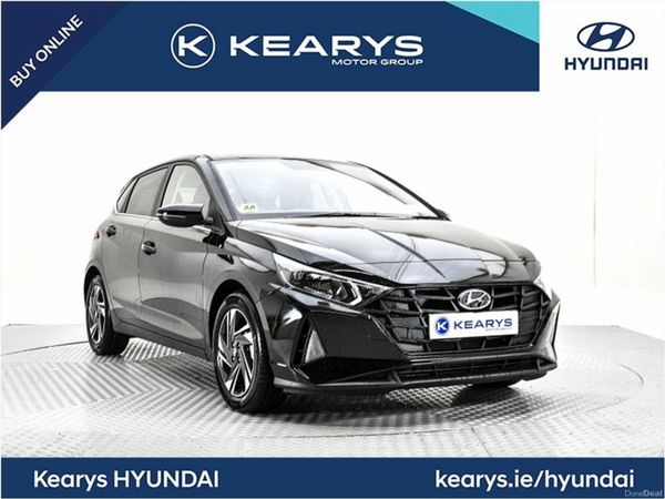 Hyundai i20 Hatchback, Petrol, 2024, Black