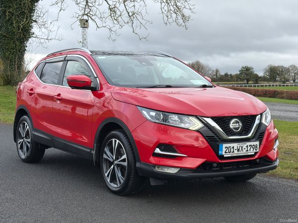 Nissan Qashqai MPV, Diesel, 2020, Red