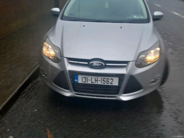 Ford Focus Hatchback, Petrol, 2013, Silver