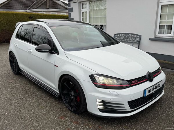 Volkswagen Golf Estate, Petrol, 2016, White