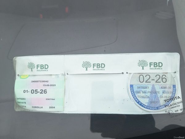 Toyota Corolla Hatchback, Petrol, 2004, Grey