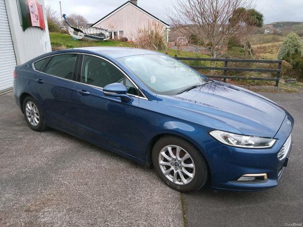 Ford Mondeo Hatchback, Diesel, 2016, Blue