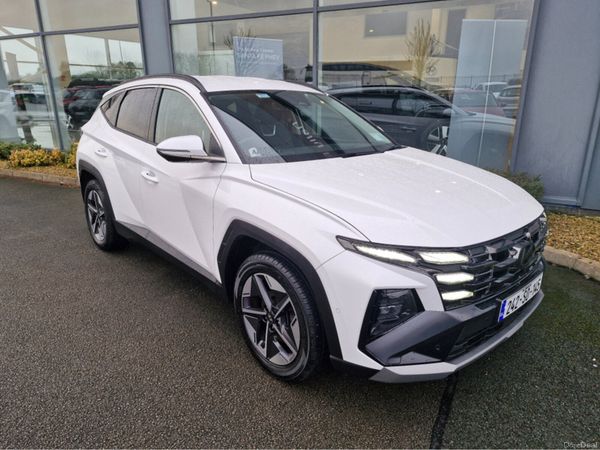 Hyundai Tucson MPV, Diesel, 2024, White
