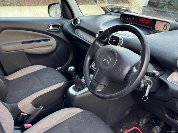 Citroen C3 Picasso MPV, Diesel, 2014, Blue