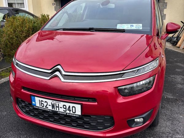 Citroen C4 Hatchback, Diesel, 2016, Red