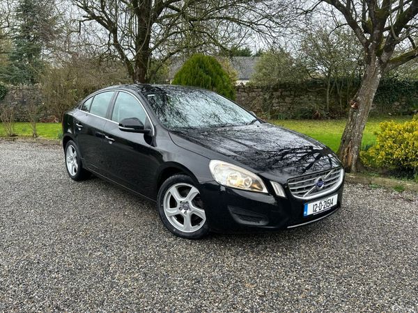 Volvo S60 Saloon, Diesel, 2012, Black