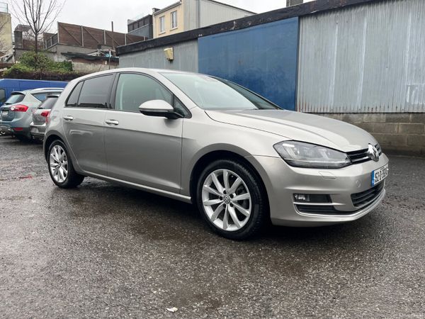 Volkswagen Golf Hatchback, Petrol, 2015, Silver