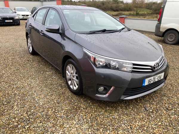 Toyota Corolla Saloon, Diesel, 2016, Grey