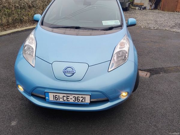 Nissan Leaf Hatchback, Electric, 2016, Blue