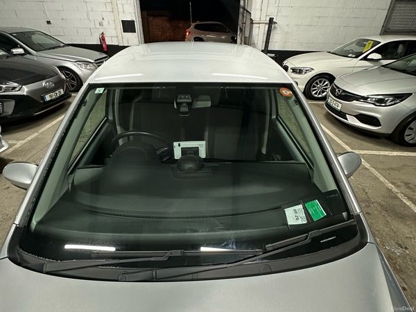 Volkswagen up! Hatchback, Petrol, 2013, Silver