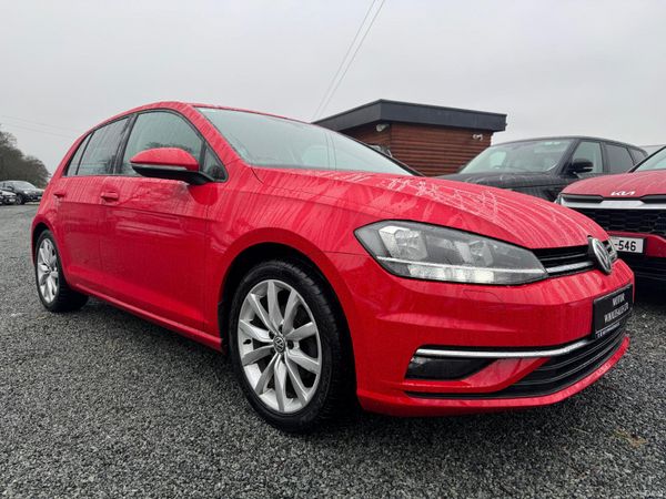 Volkswagen Golf Estate, Petrol, 2018, Red
