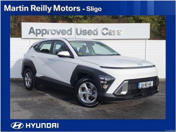 Hyundai KONA MPV, Petrol Hybrid, 2024, White
