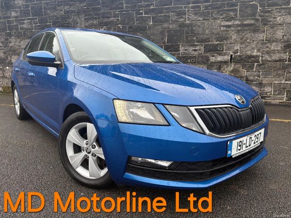 Skoda Octavia Saloon, Diesel, 2019, Blue