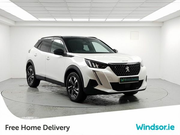 Peugeot 2008 MPV, Petrol, 2023, White