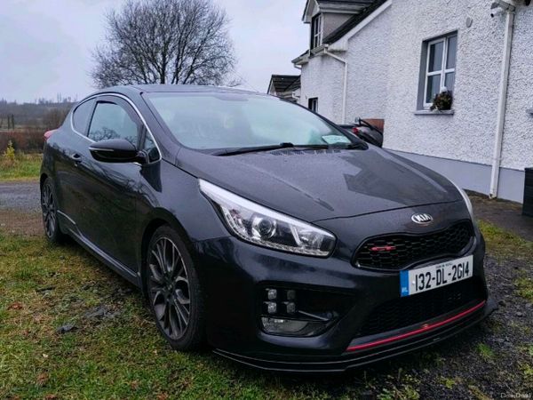 Kia Ceed Hatchback, Petrol, 2013, Black
