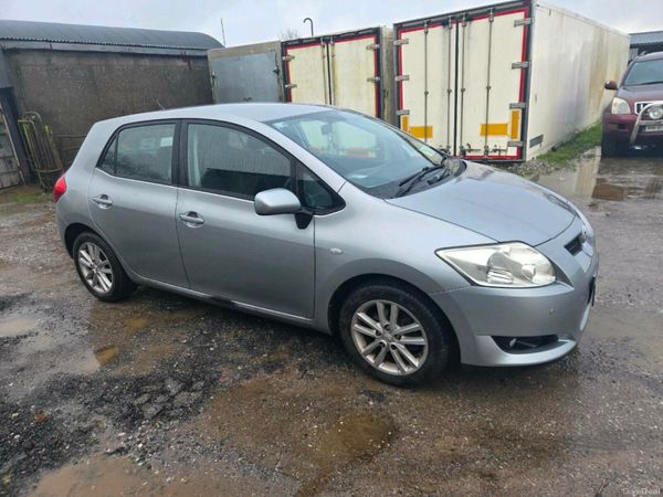Toyota Auris Hatchback, Diesel, 2008, Silver