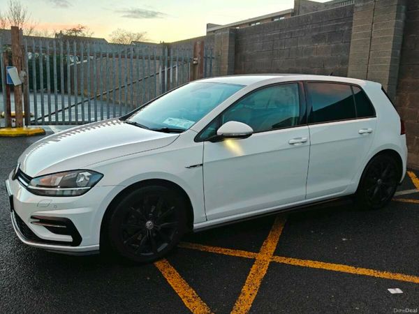 Volkswagen Golf Estate, Petrol, 2019, White