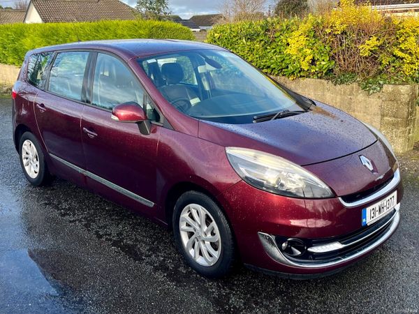 Renault Grand Scenic MPV, Diesel, 2013, Red