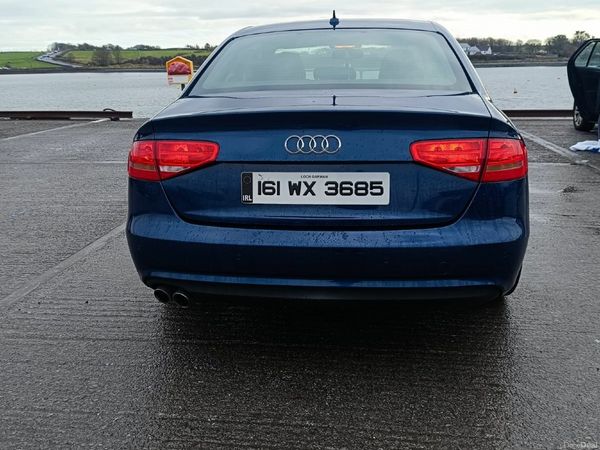Audi A4 Saloon, Diesel, 2016, Blue