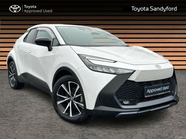 Toyota C-HR SUV, Petrol Hybrid, 2025, White