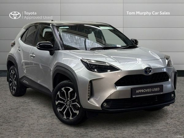 Toyota Yaris Cross Hatchback, Petrol Hybrid, 2023, Silver