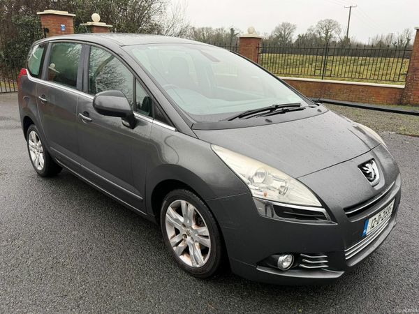 Peugeot 5008 MPV, Diesel, 2012, Grey