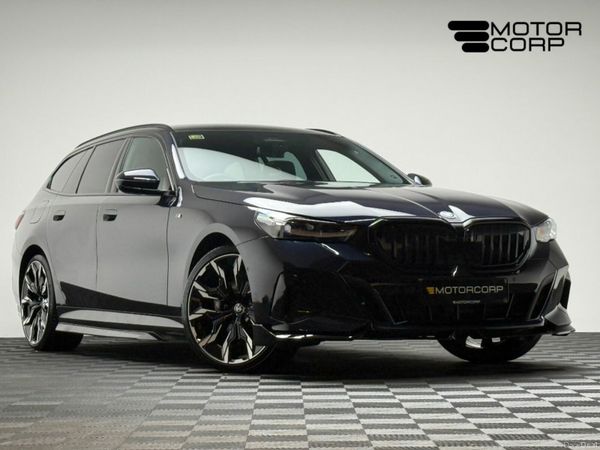 BMW 5-Series Estate, Petrol Plug-in Hybrid, 2025, Black