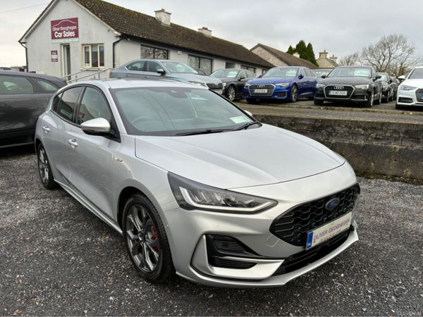 Ford Focus Hatchback, Petrol, 2024, Silver