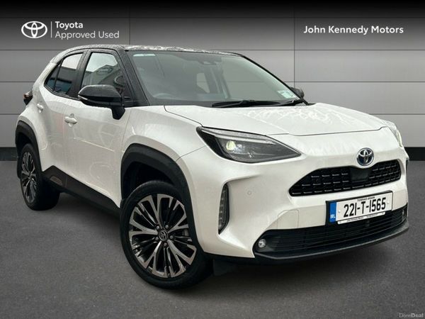 Toyota Yaris Cross Hatchback, Petrol Hybrid, 2022, White