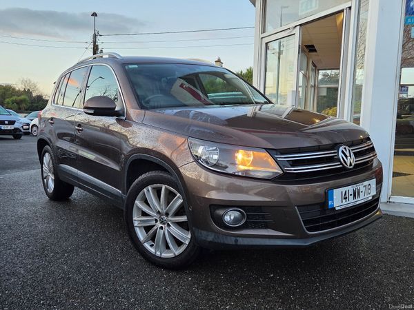 Volkswagen Tiguan SUV, Diesel, 2014, Brown