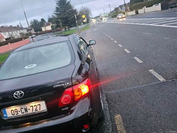 Toyota Corolla Saloon, Diesel, 2009, Black