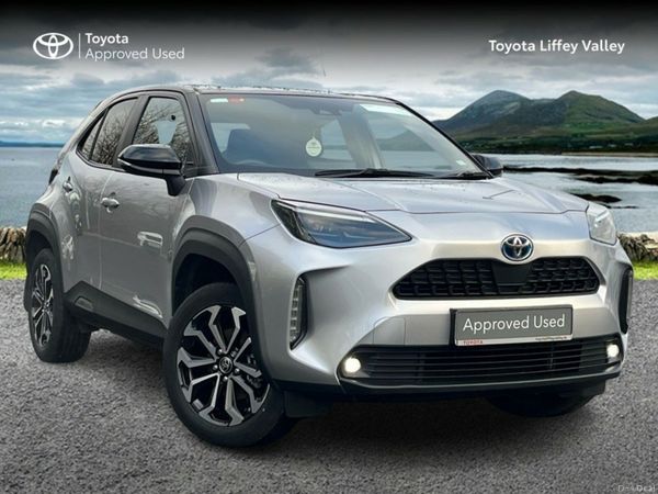 Toyota Yaris Cross Hatchback, Petrol Hybrid, 2023, Grey