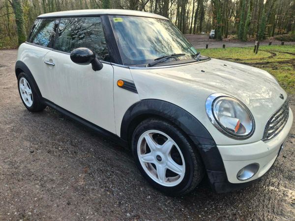 Mini One Hatchback, Petrol, 2010, White