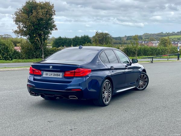BMW 5-Series Saloon, Petrol Plug-in Hybrid, 2018, Blue