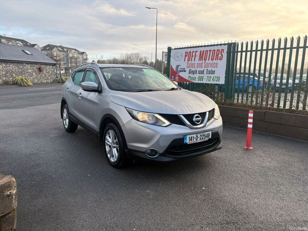 Nissan Qashqai Hatchback, Diesel, 2014, Silver