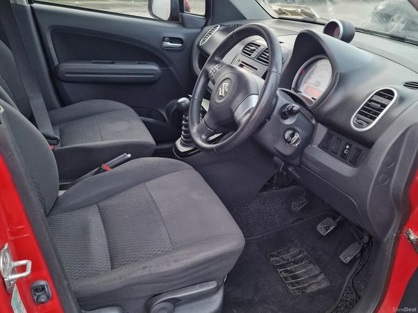 Suzuki Splash Estate, Petrol, 2014, Red