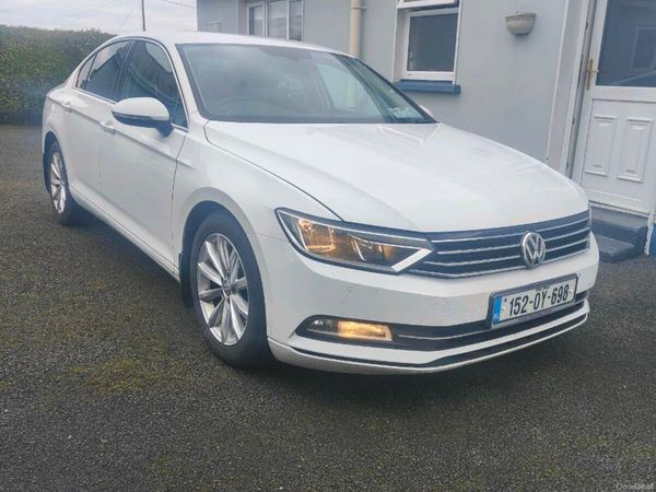 Volkswagen Passat Saloon, Diesel, 2015, White