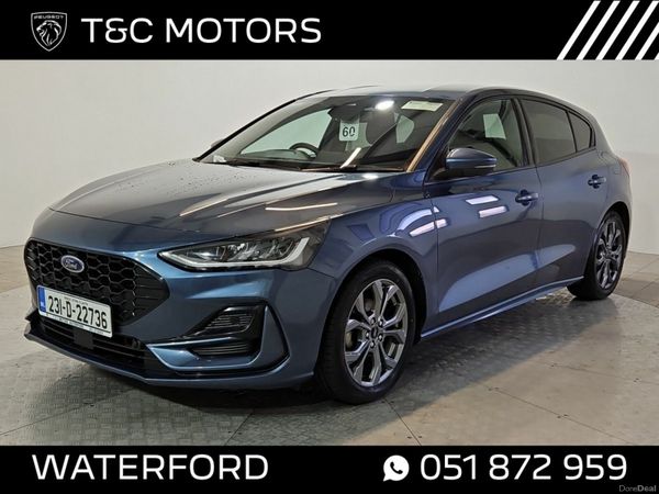 Ford Focus Hatchback, Petrol, 2023, Blue