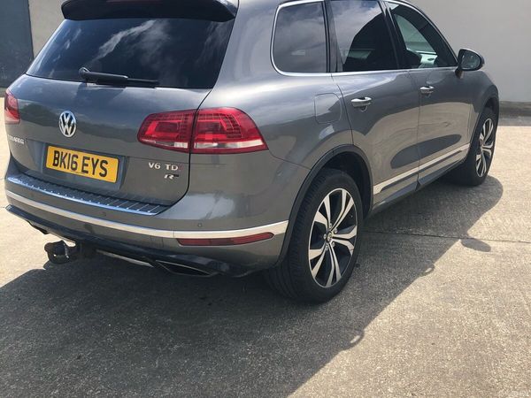 Volkswagen Touareg SUV, Diesel, 2016, Grey
