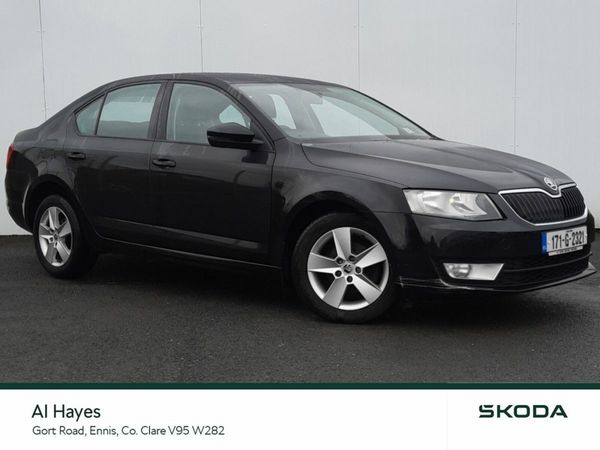 Skoda Octavia Saloon, Diesel, 2017, Black