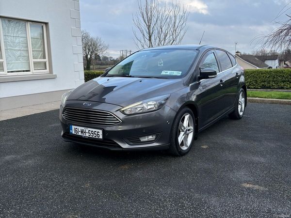 Ford Focus Hatchback, Diesel, 2016, Grey