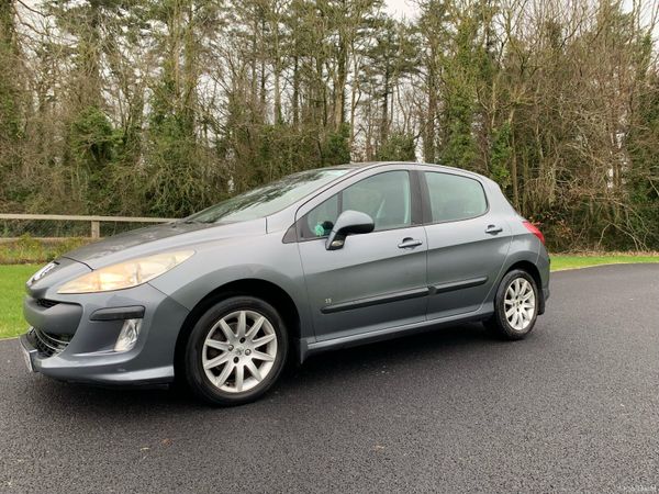Peugeot 308 Hatchback, Diesel, 2010, Grey